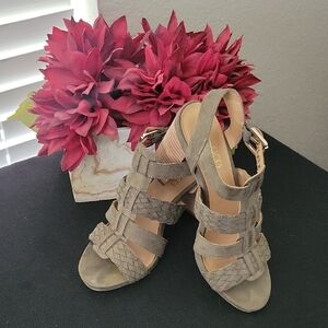 Franco Sarto Olive Green Strappy Sandals for Effortless Style